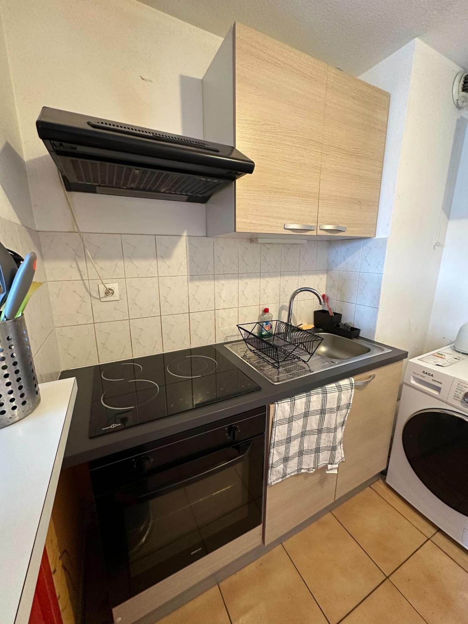 Ernest-toulouse - Lb - T2 Bien Place Appartement *